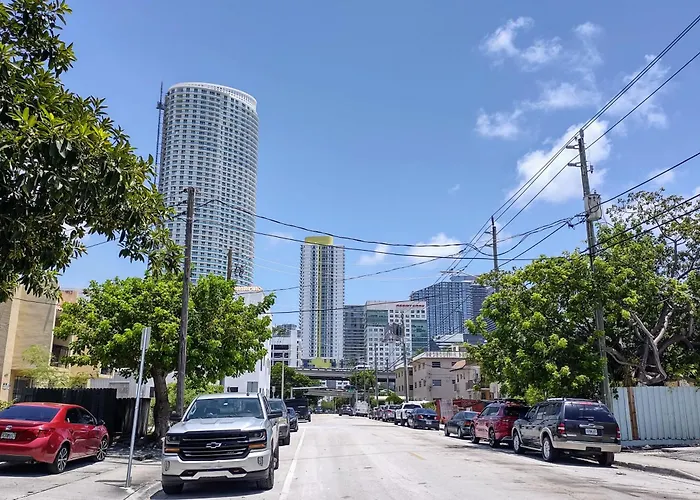 Comfortable 1Br Tropical Escape Near Brickell