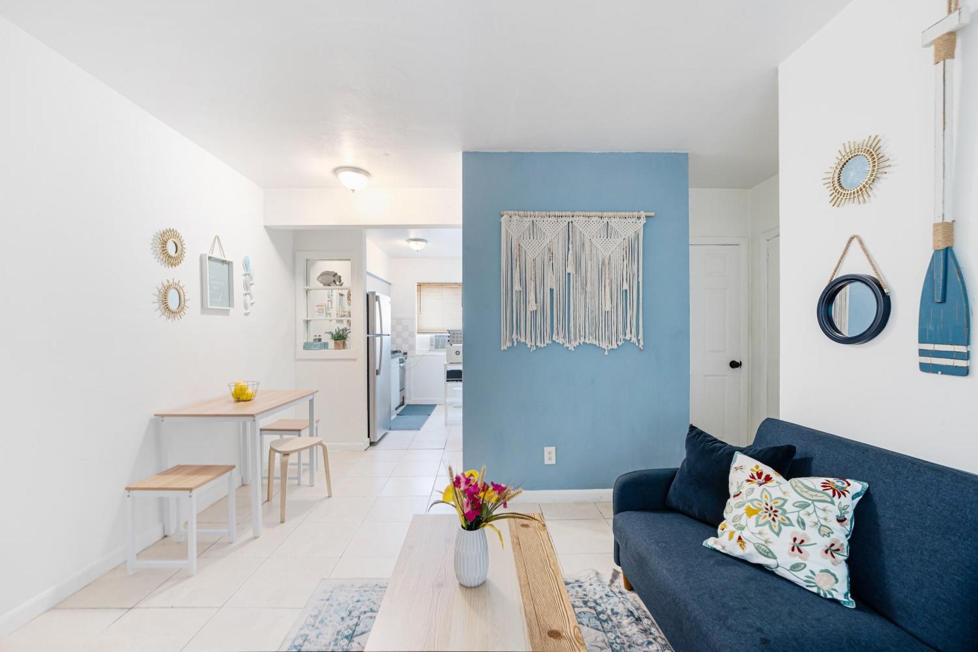 Comfortable 1Br Tropical Escape Near Brickell Apartment